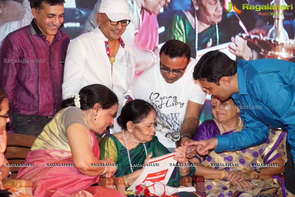 A Grand Re-Union Celebratations of Gujarati High School of 1989 Batch, Hyderabad