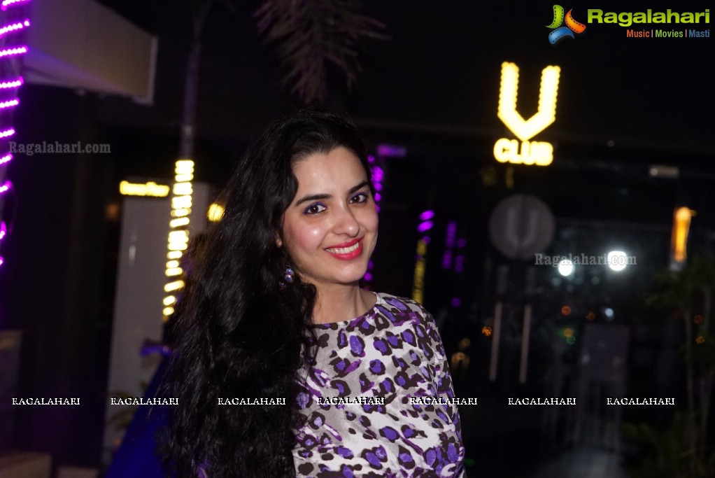 Sadhna and Poonam Birthday Bash at Vertigo-The High Life, Hyderabad