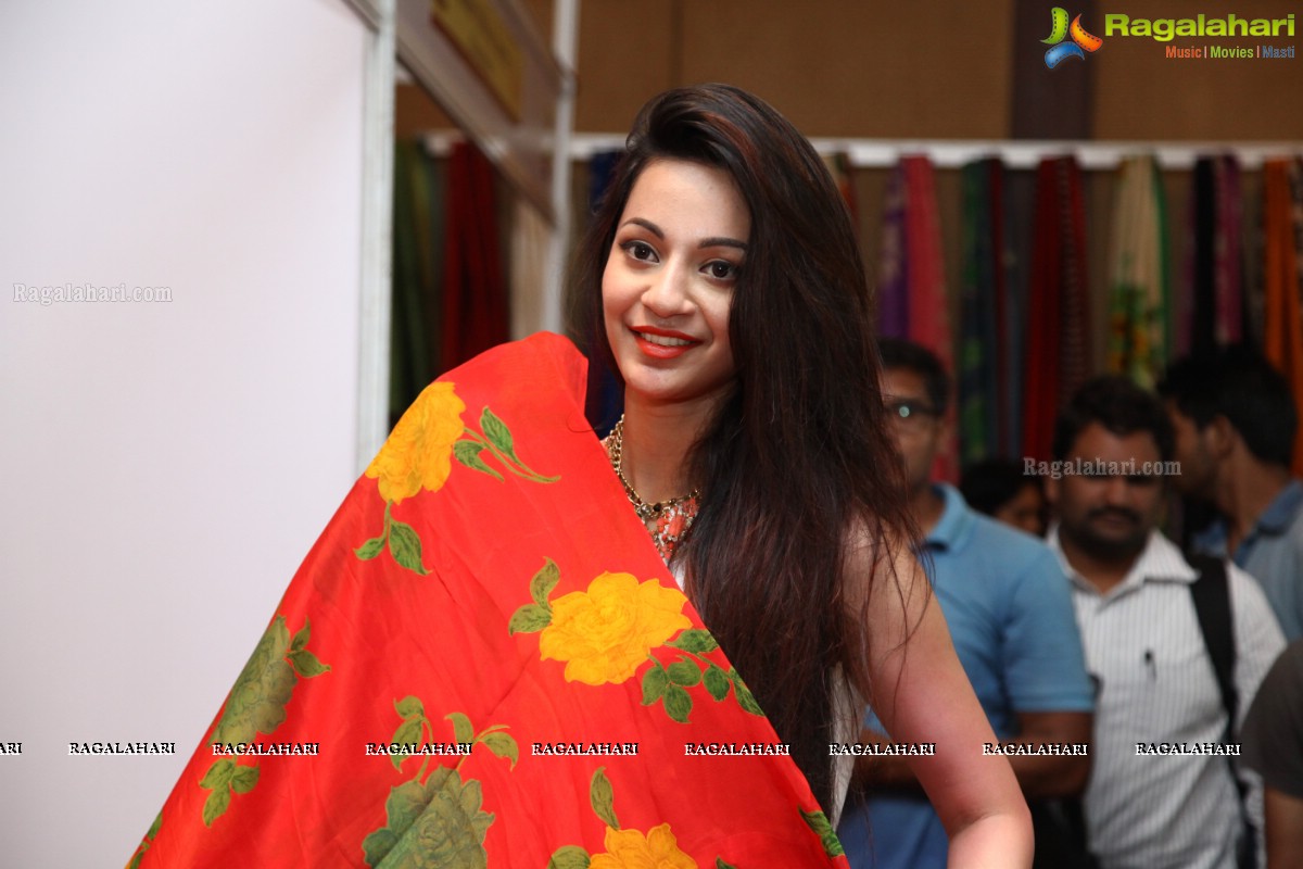 Sindhura Kaviti launches Silk Expo 2016 at The Gateway Hotel, Vizag