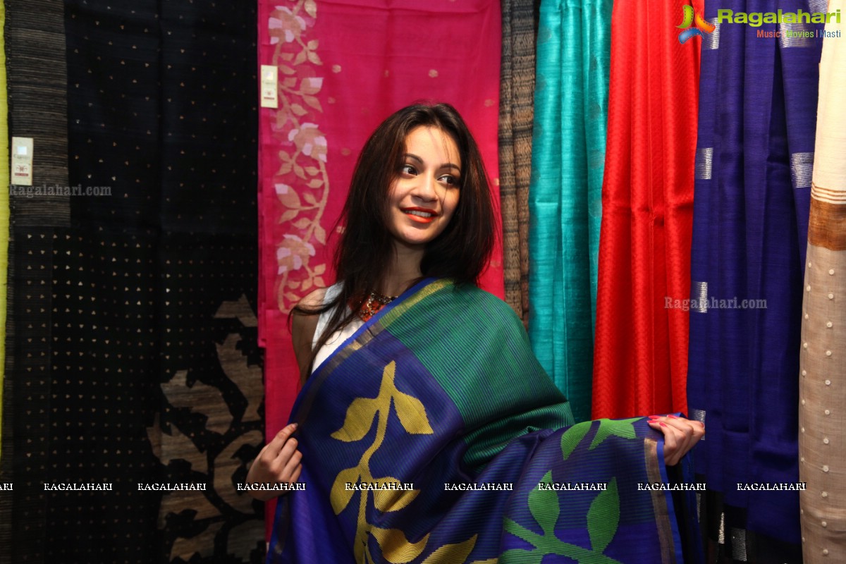 Sindhura Kaviti launches Silk Expo 2016 at The Gateway Hotel, Vizag