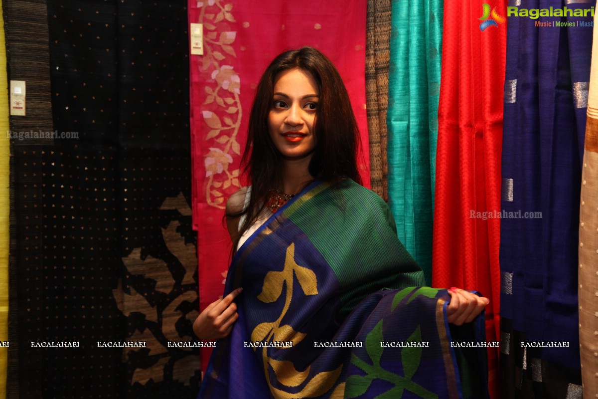 Sindhura Kaviti launches Silk Expo 2016 at The Gateway Hotel, Vizag