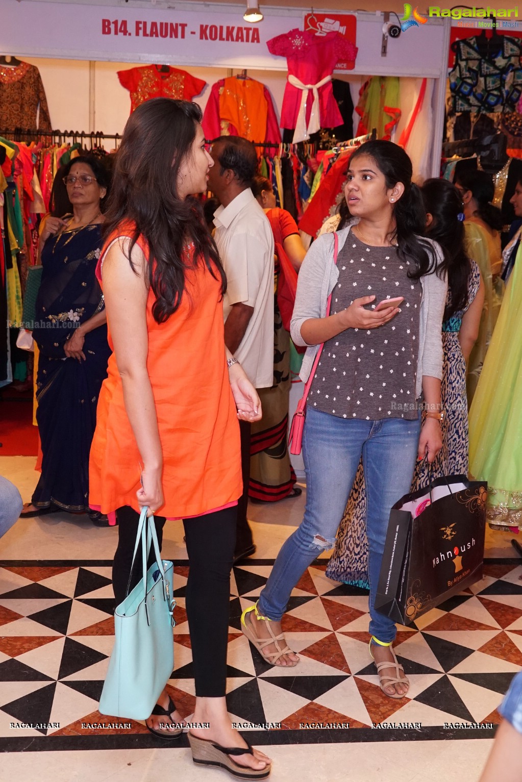 Grand Launch of Trendz Vivah Collection Exhibition and Sale 2016 at Taj Krishna, Hyderabad