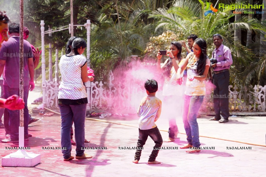 Grand Holi Celebrations 2016 by Utsav Colours Media in Hyderabad