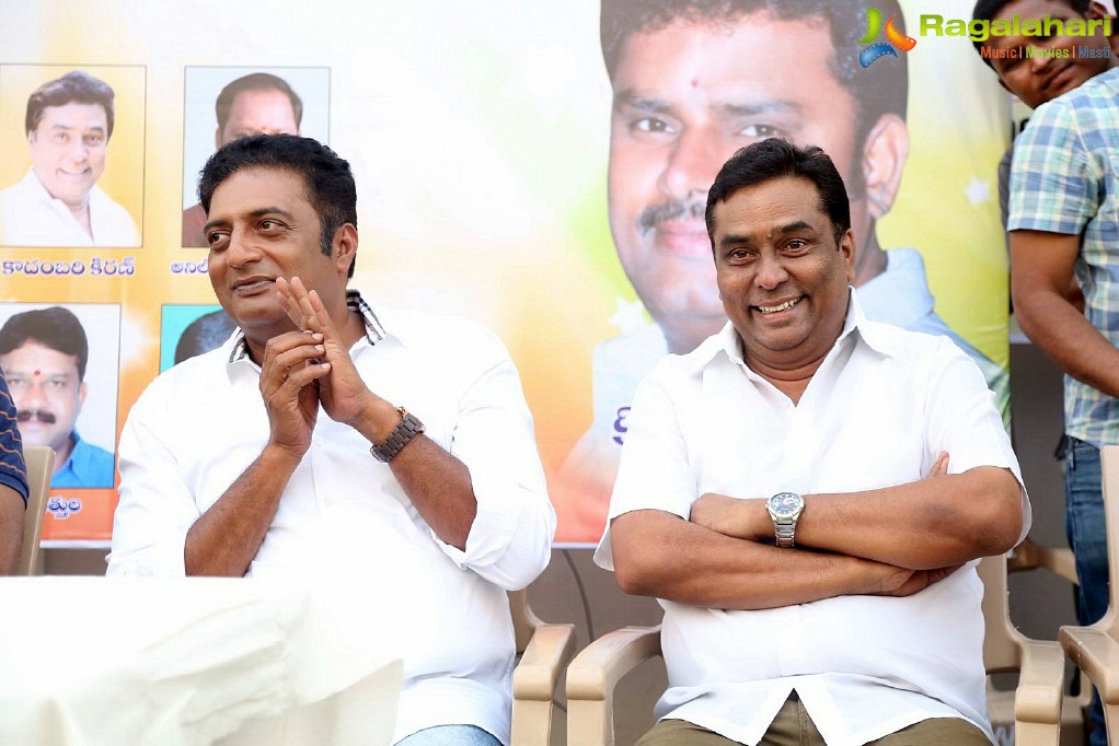 Prakash Raj's Veg Mantra Launch in Hyderabad