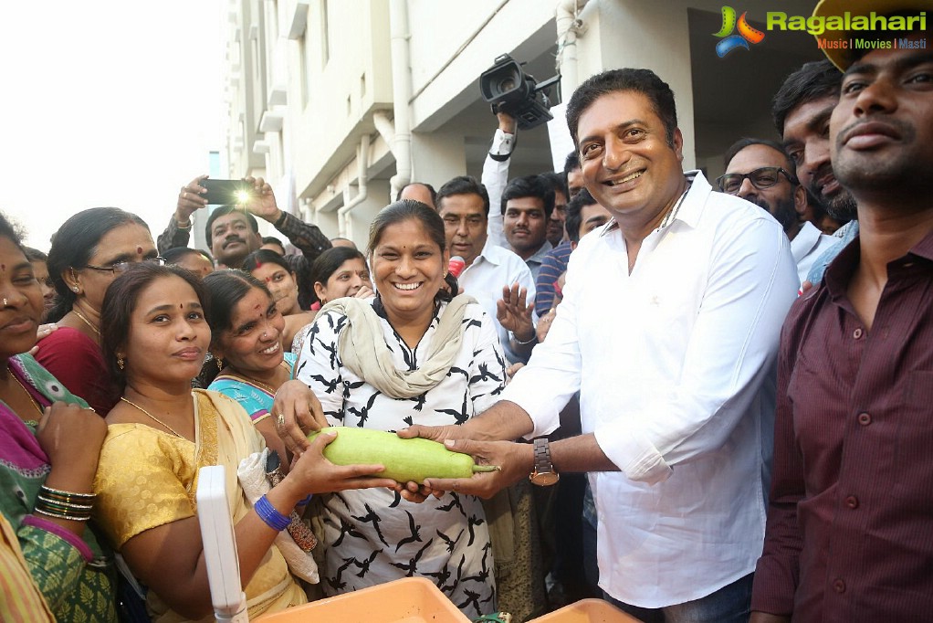 Prakash Raj's Veg Mantra Launch in Hyderabad