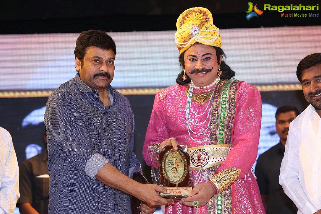 Allu Ramalingaiah Award to Dasari Narayana Rao