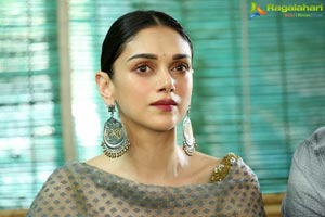 Karthi Aditi Rao Hydari Cheliyaa Press Meet