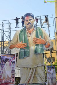 Katamarayudu Release Hungama