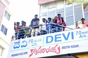 Katamarayudu Release Hungama