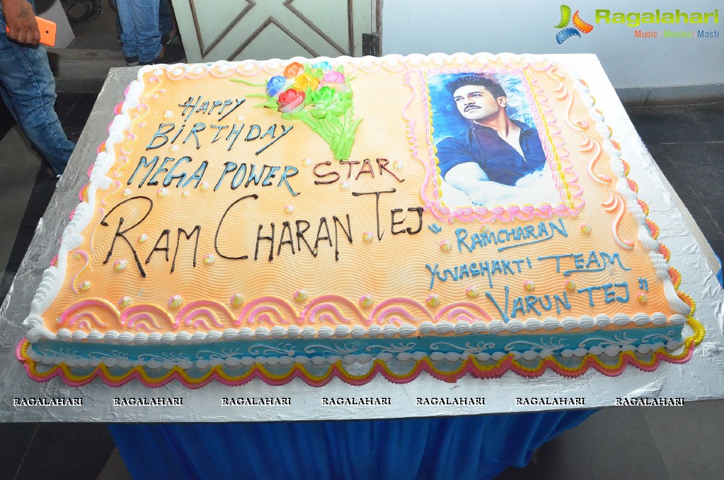 Ram Charan Birthday Celebrations 2017
