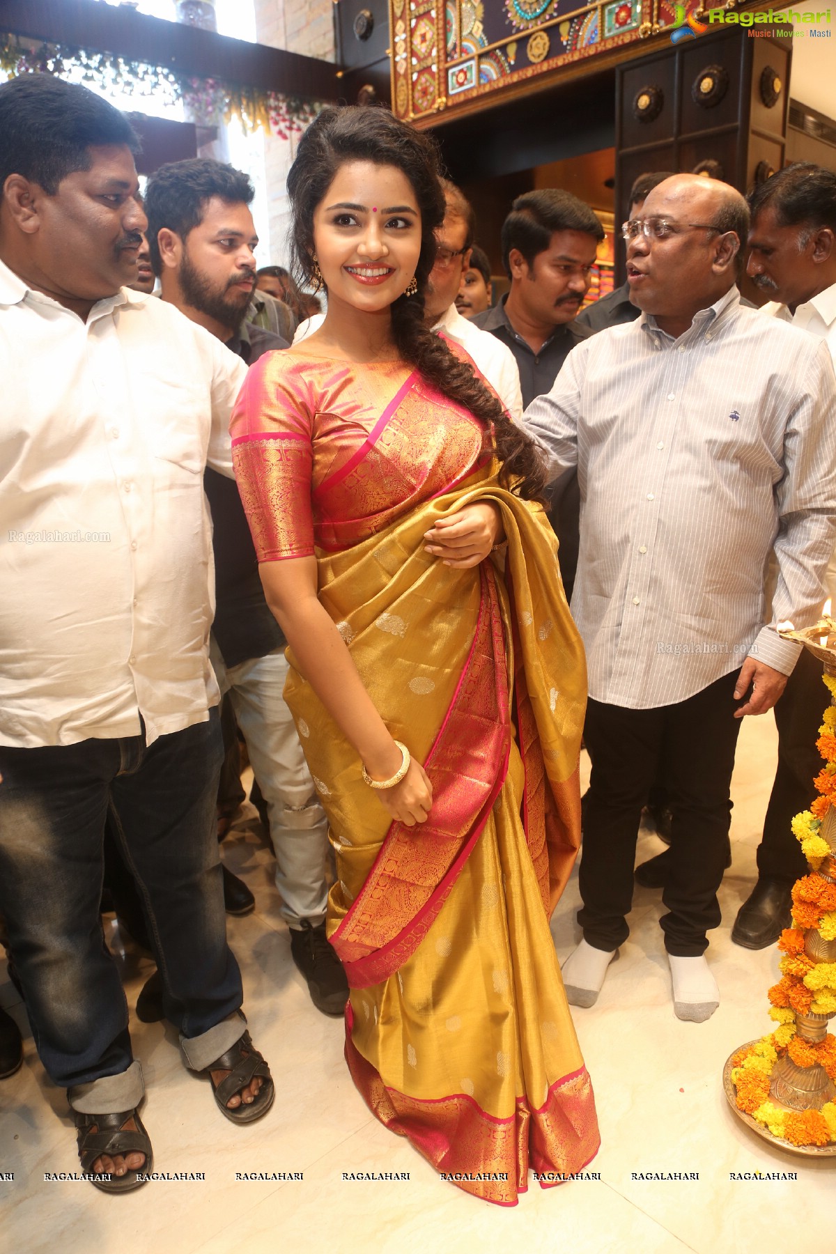 Anupama Parameswaran inaugurates VRK Silks at Ameerpet, Hyderabad