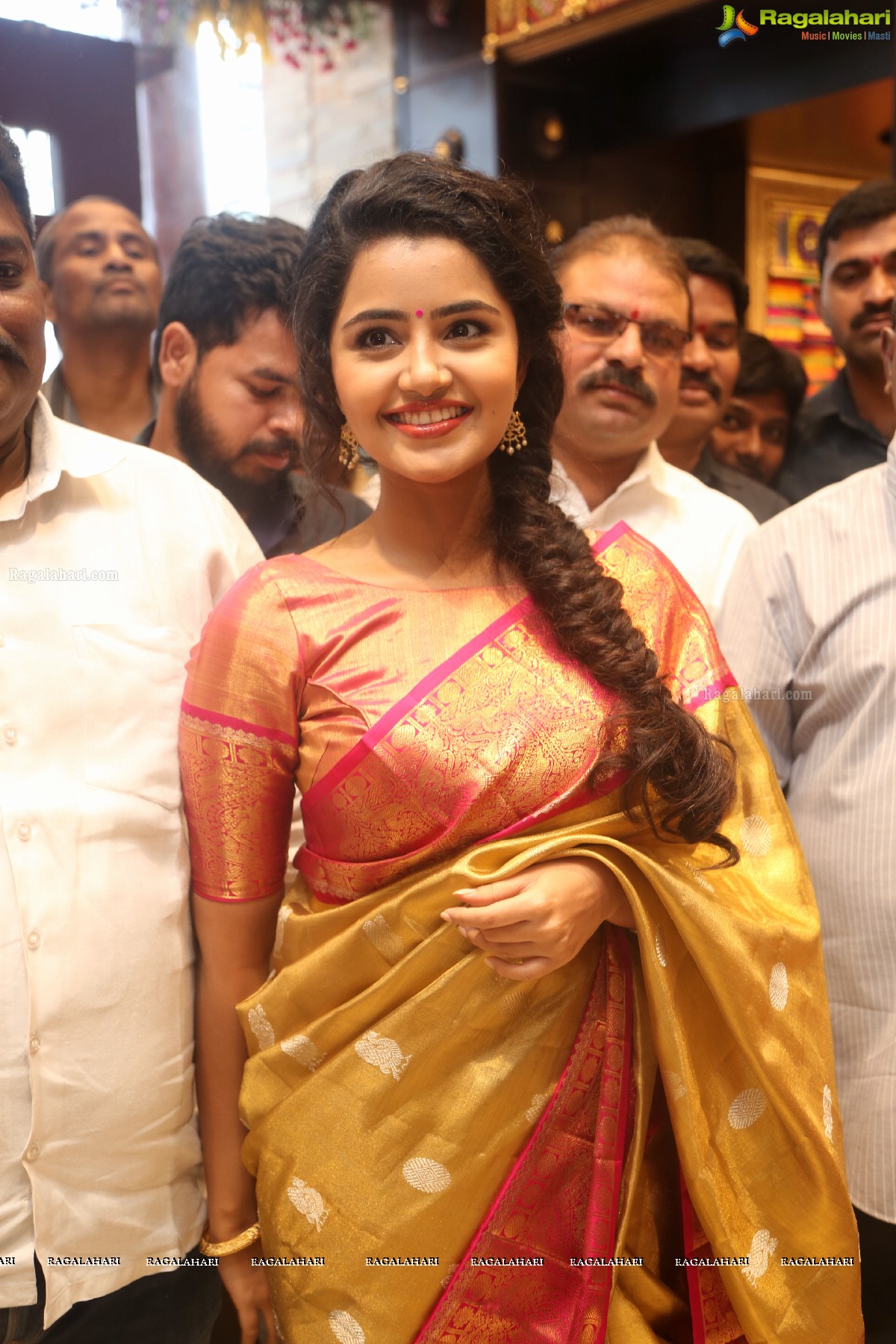 Anupama Parameswaran inaugurates VRK Silks at Ameerpet, Hyderabad