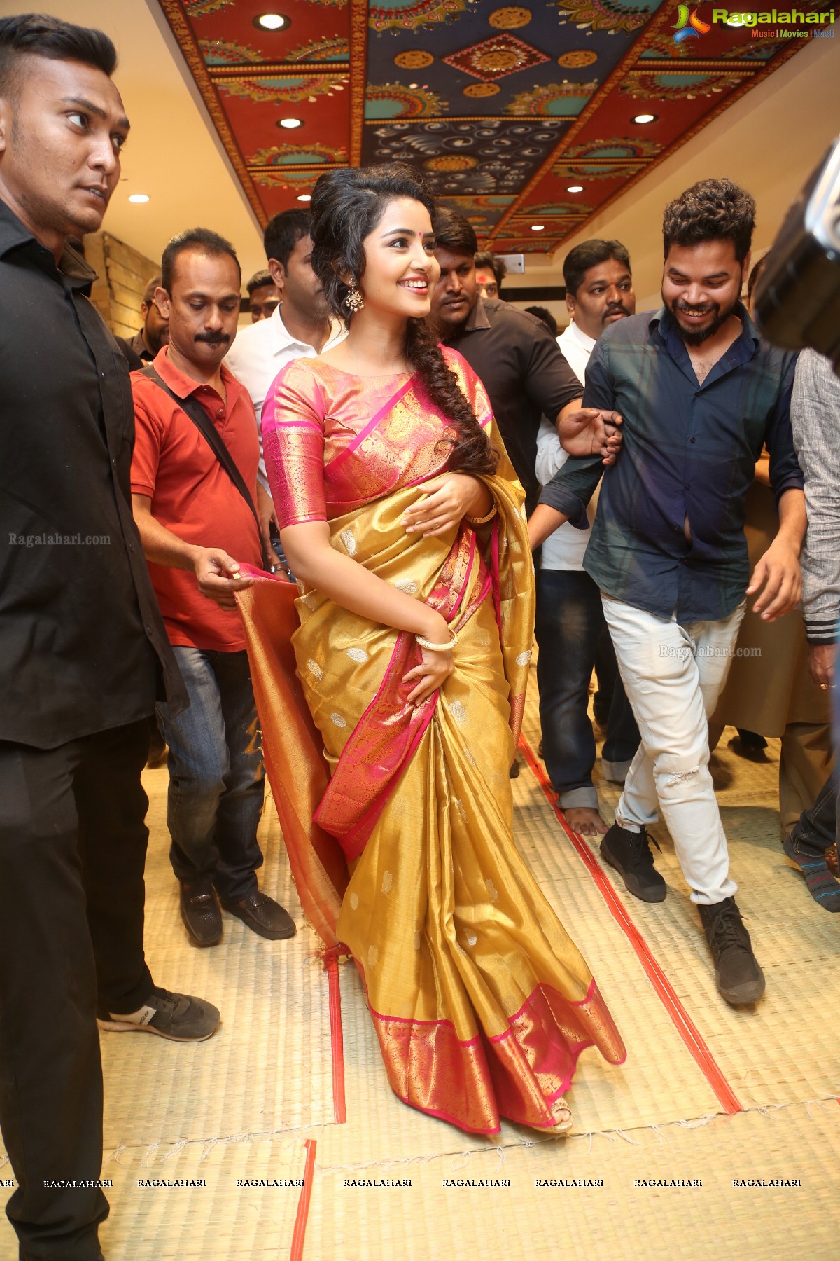 Anupama Parameswaran inaugurates VRK Silks at Ameerpet, Hyderabad