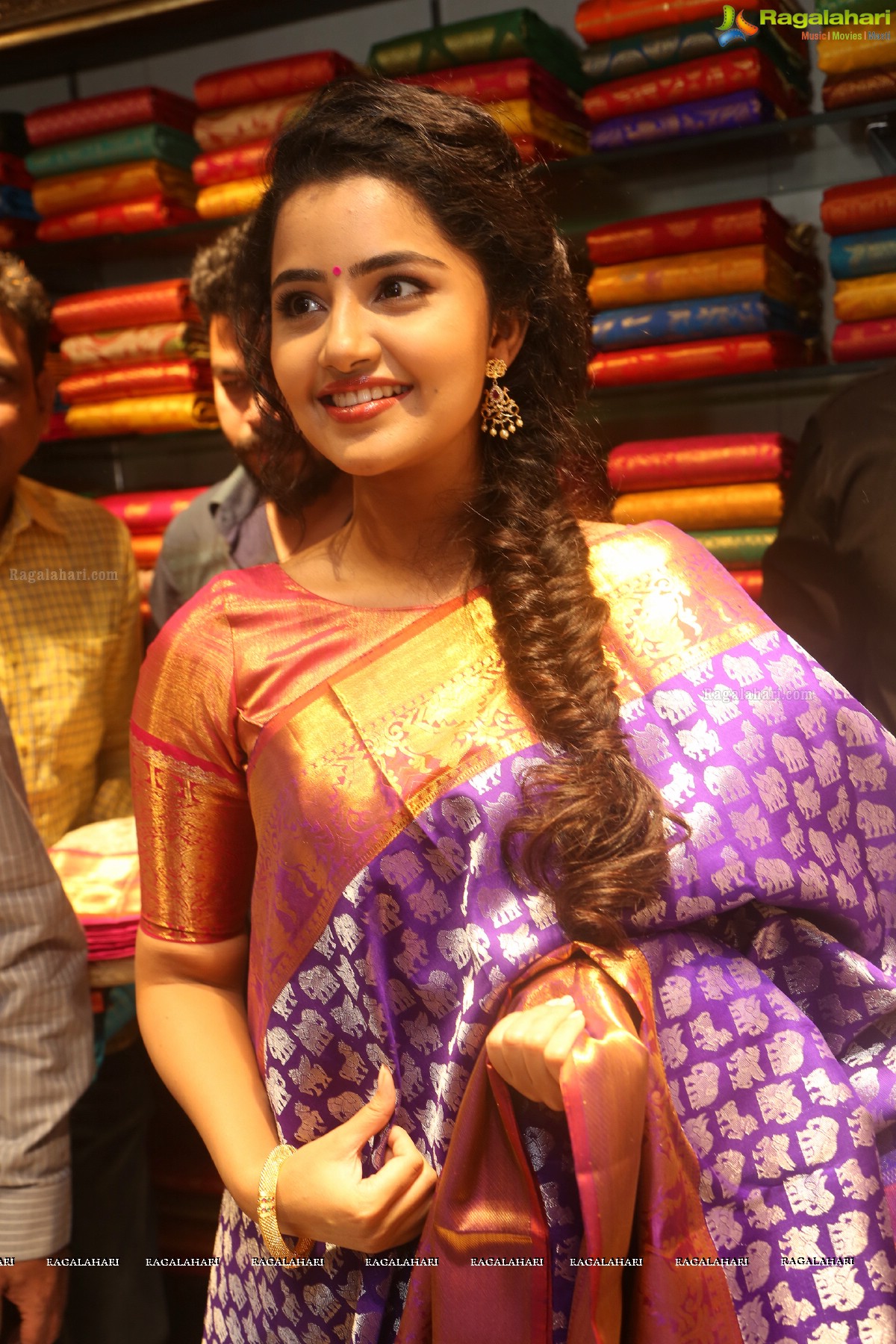 Anupama Parameswaran inaugurates VRK Silks at Ameerpet, Hyderabad