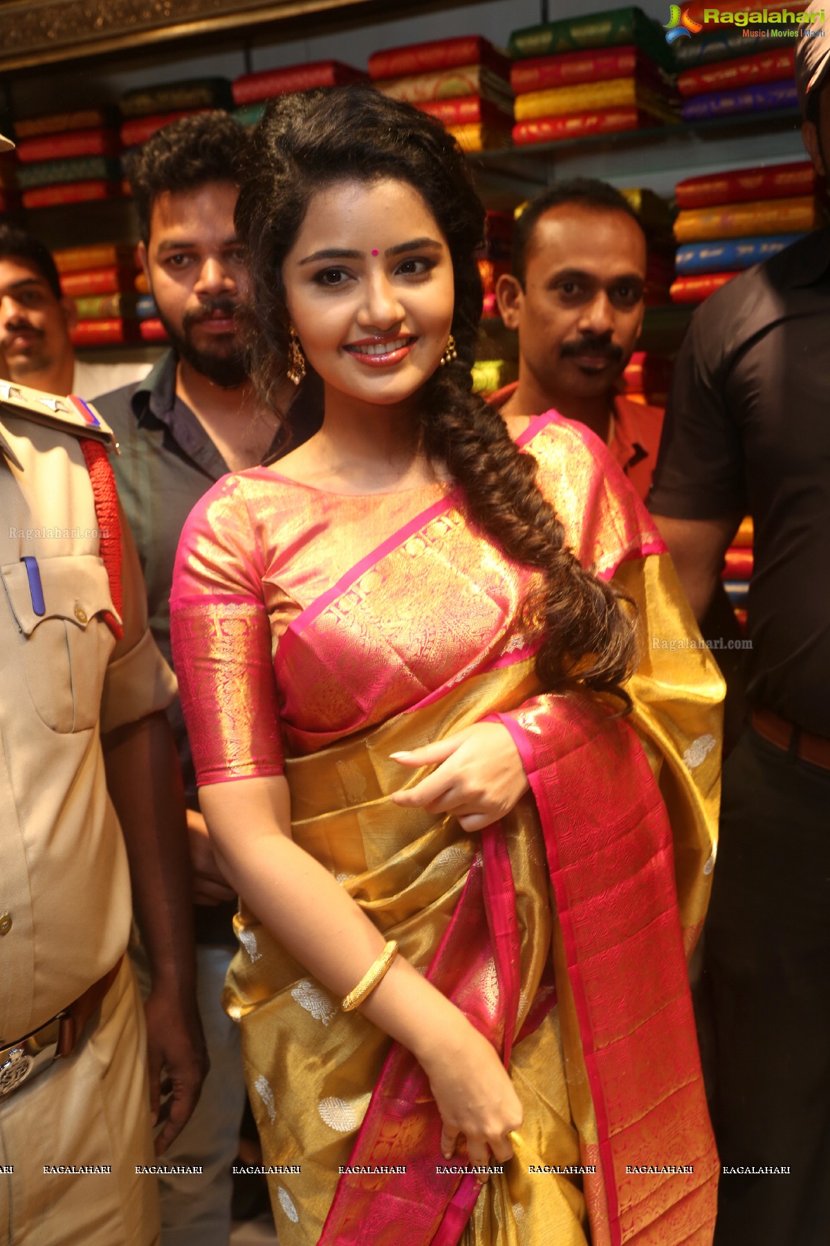 Anupama Parameswaran inaugurates VRK Silks at Ameerpet, Hyderabad