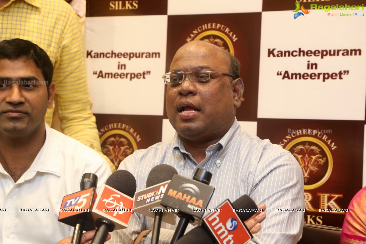 Anupama Parameswaran inaugurates VRK Silks at Ameerpet, Hyderabad