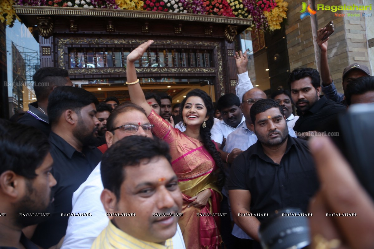 Anupama Parameswaran inaugurates VRK Silks at Ameerpet, Hyderabad