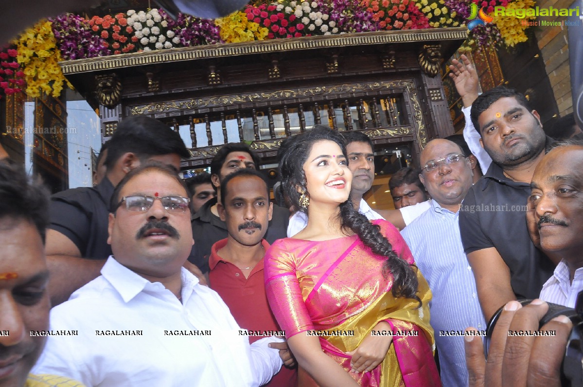 Anupama Parameswaran inaugurates VRK Silks at Ameerpet, Hyderabad