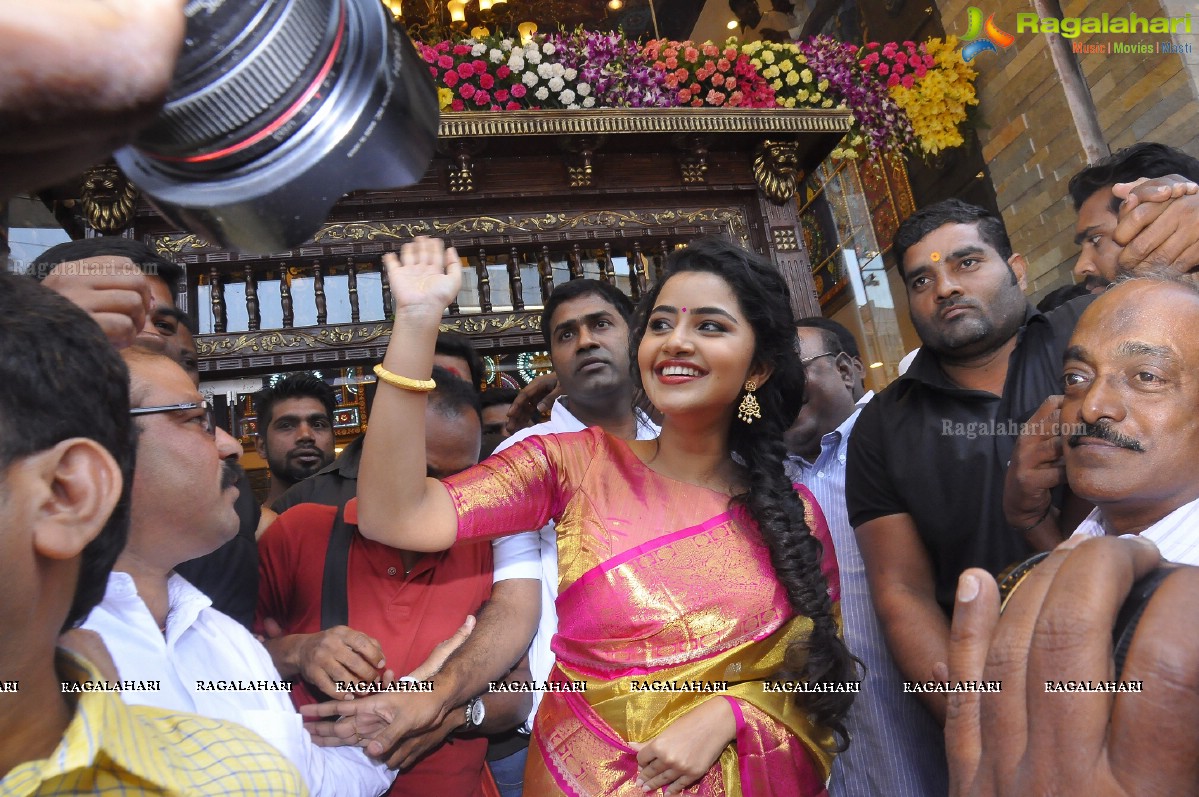 Anupama Parameswaran inaugurates VRK Silks at Ameerpet, Hyderabad