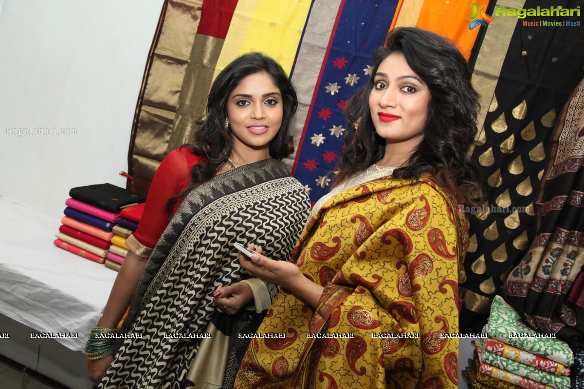 Ashmita and Karunya Chowdary launches Handloom Expo at Kalinga Cultural Trust Hall, Hyderabad