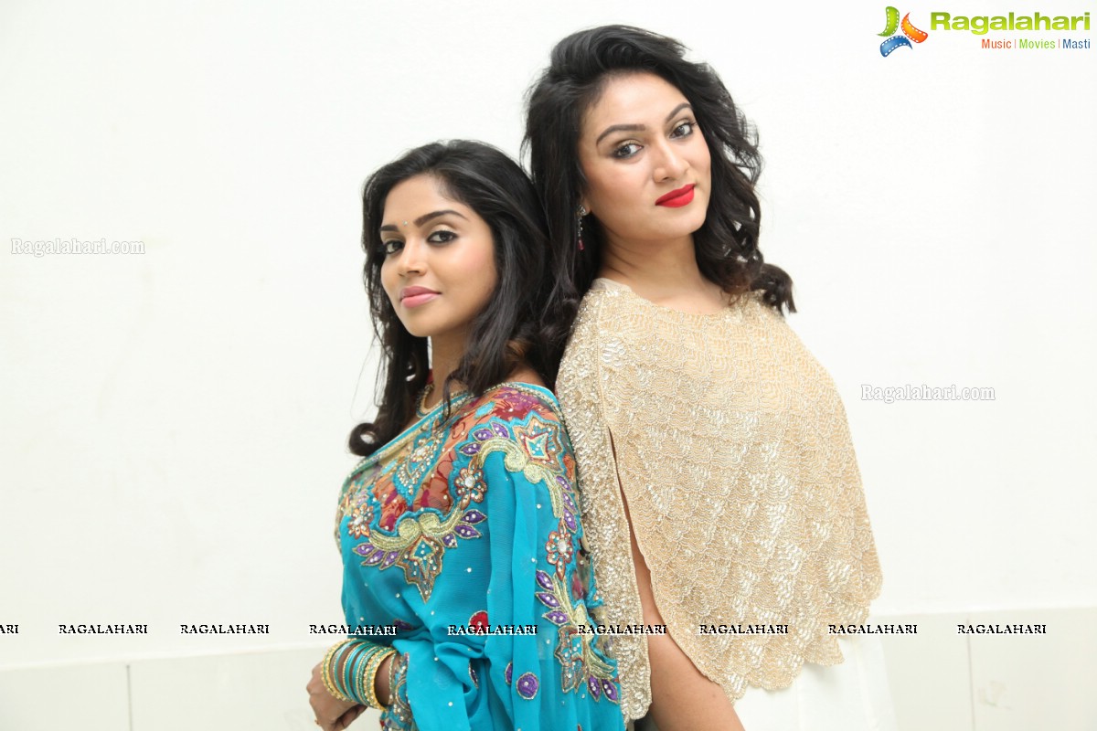 Ashmita and Karunya Chowdary launches Handloom Expo at Kalinga Cultural Trust Hall, Hyderabad