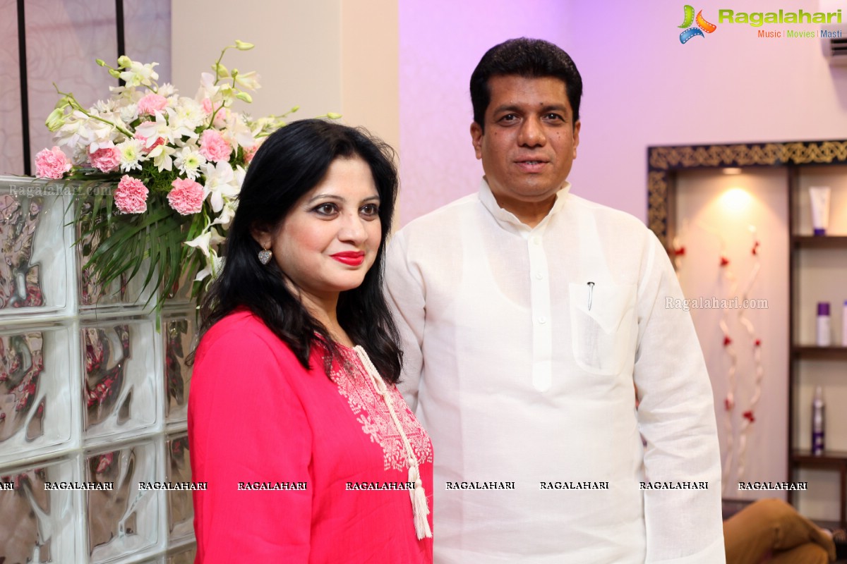 Grand Launch of Bellissimo Family Salon, Secunderabad