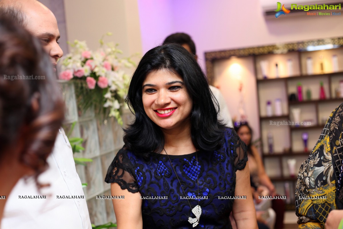 Grand Launch of Bellissimo Family Salon, Secunderabad