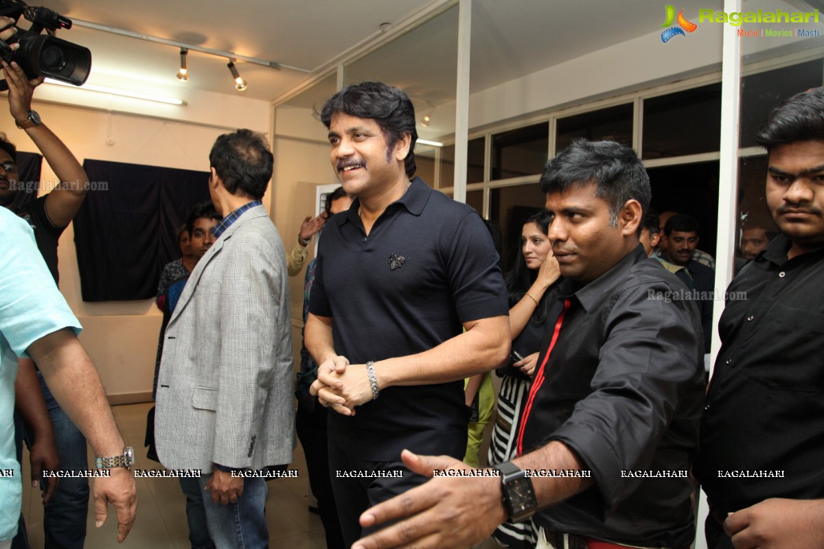 Akkineni Nagarjuna inaugurates Colossal Abstracts by Bharat Thakur at Gallery Space, Banjara Hills, Hyderabad