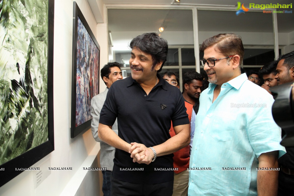 Akkineni Nagarjuna inaugurates Colossal Abstracts by Bharat Thakur at Gallery Space, Banjara Hills, Hyderabad