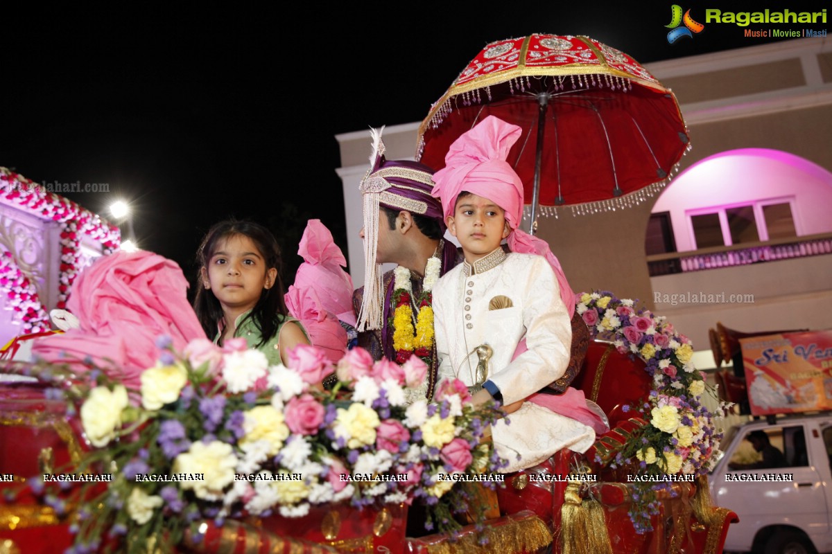 Grand Wedding Ceremony of Disha with Shubham at King's Palace, Hyderabad