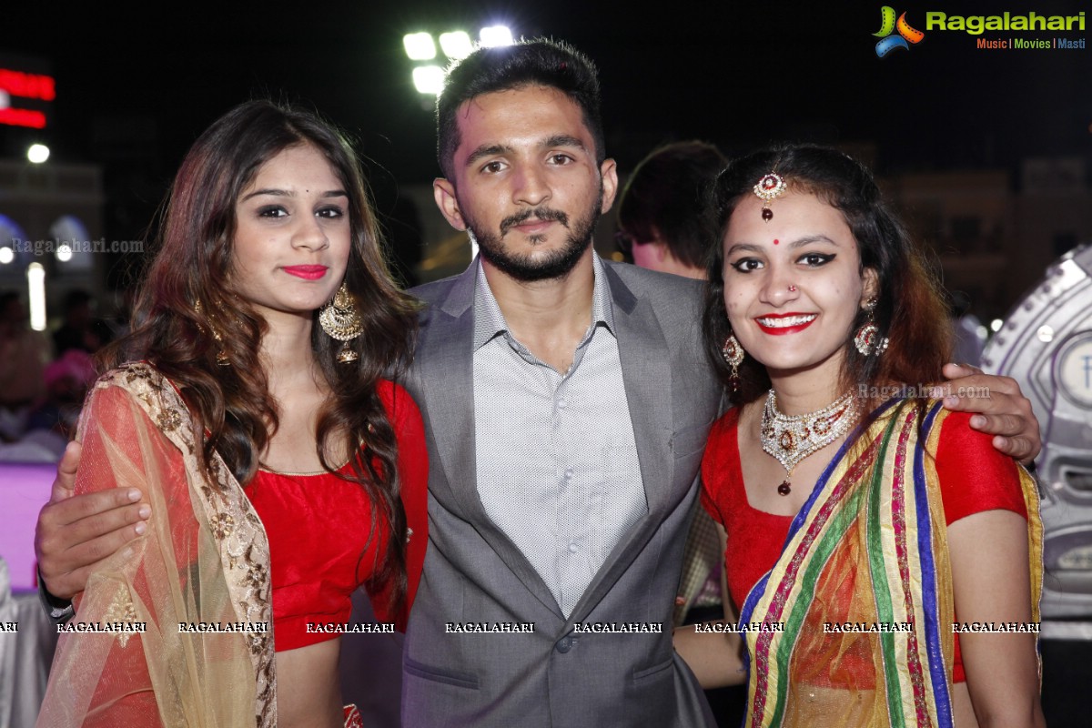 Grand Wedding Ceremony of Disha with Shubham at King's Palace, Hyderabad