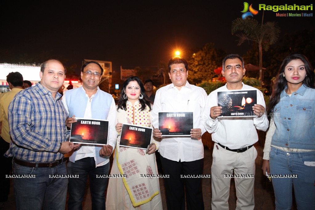 Bonnya Lahiry Chattopadhyay Presents Earth Hour Supported by AR Foundation at People's Plaza