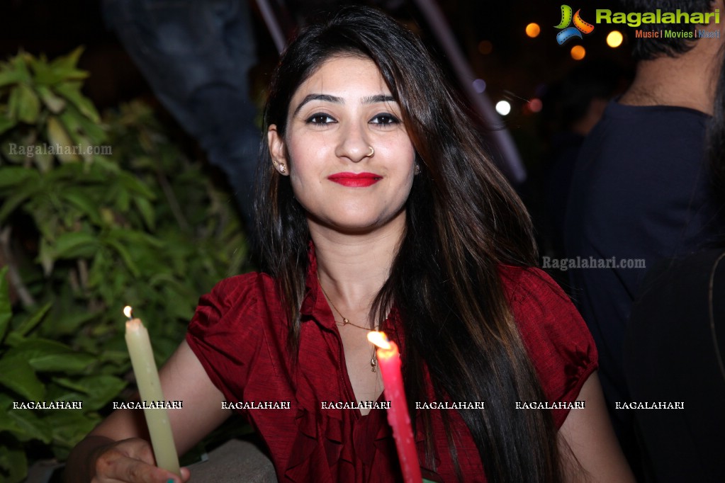 Bonnya Lahiry Chattopadhyay Presents Earth Hour Supported by AR Foundation at People's Plaza