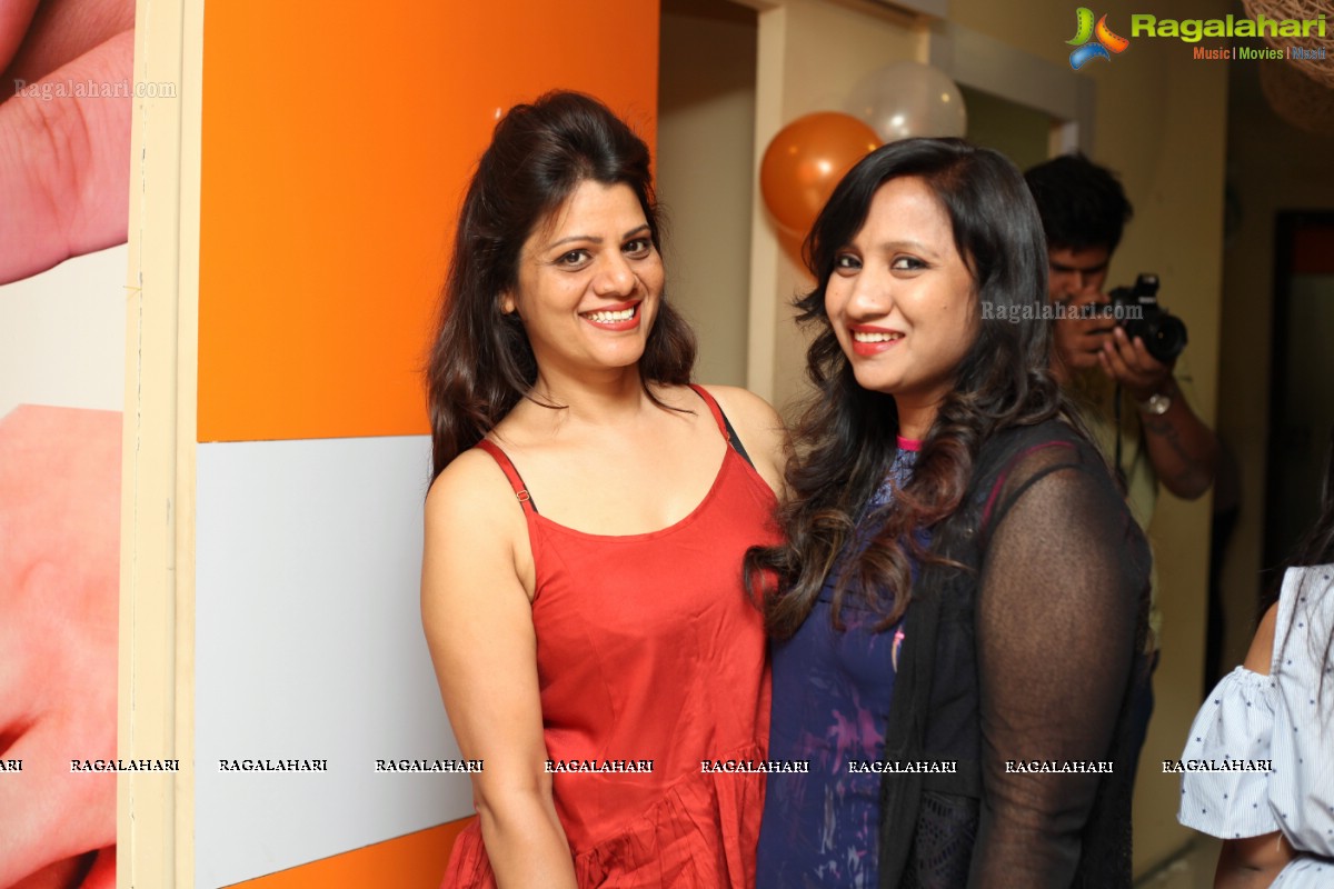1st Anniversary Celebrations of Essenz Family Spa and Salon and The Launch of Essenz Training Institute