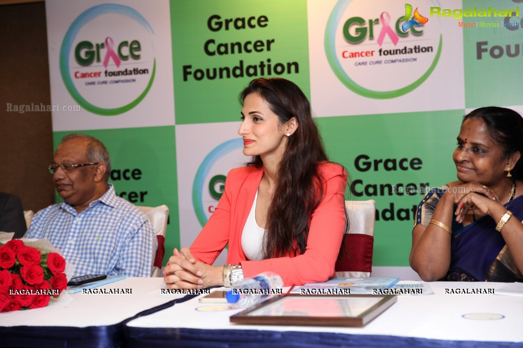 Grace Cancer Foundation Felicitation of Kids by Shilpa Reddy