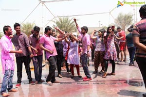 Holi 2017