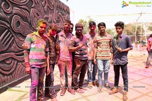 Holi 2017