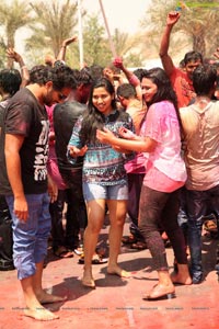 Holi 2017