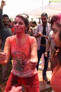 Holi 2017