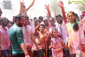 Holi 2017