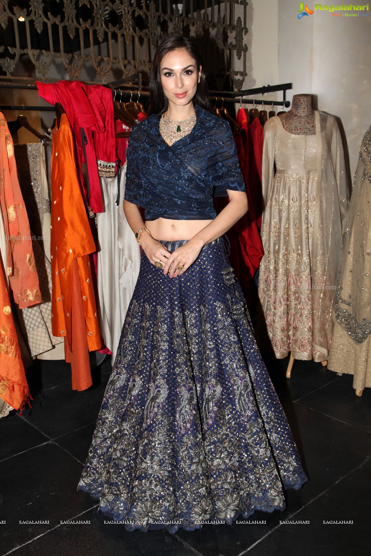 Pinky Reddy unveils Jade Brand by Mounica and Karishma at Beside Kalakriti Art Gallery, Hyderabad