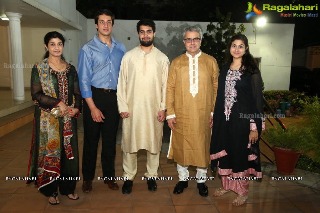 Exclusive Screening of Jagjit Singh's Film Kaagaz Ki Kashti at Maimanath Manzil, Hyderabad