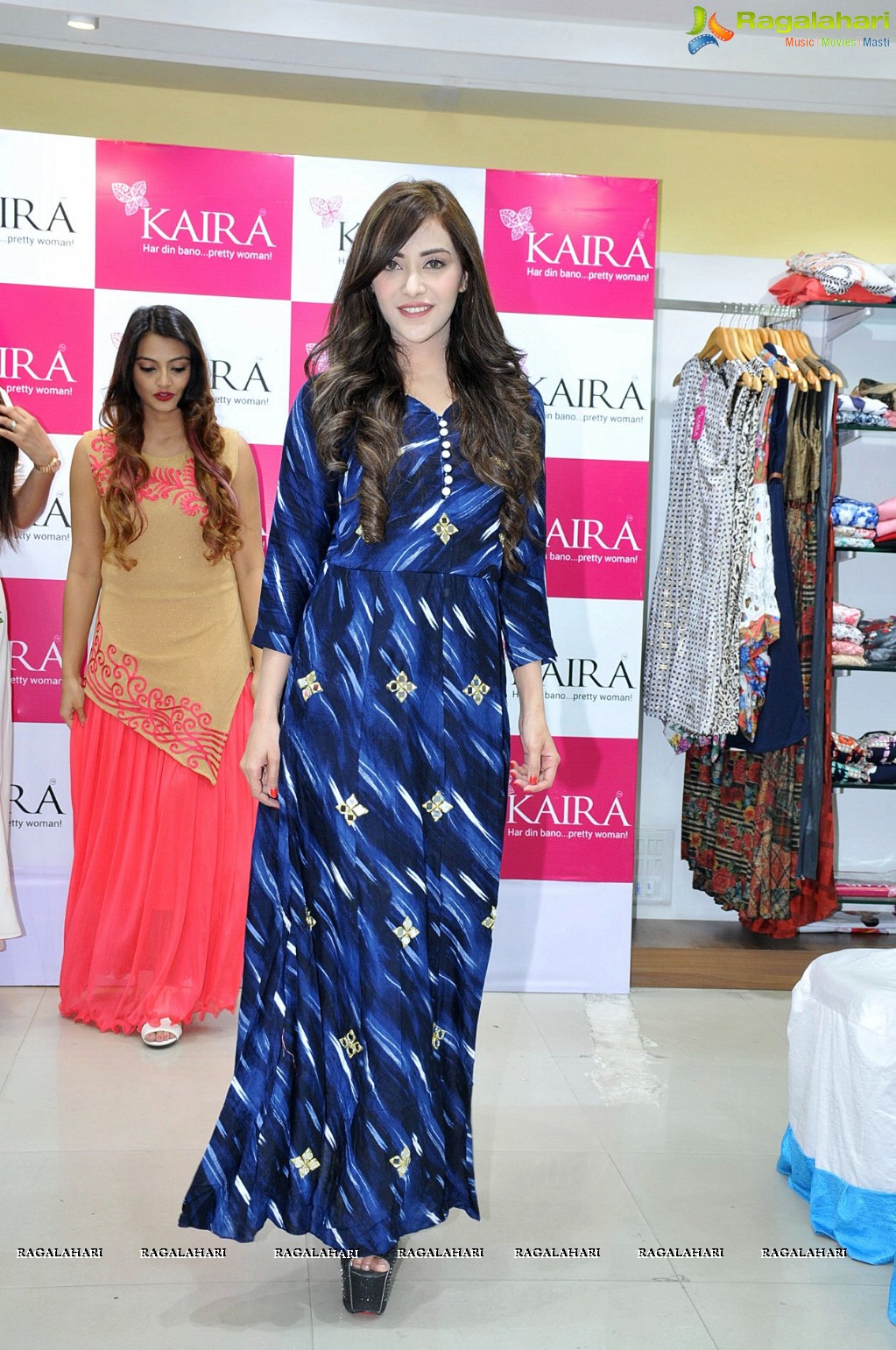 Angela Krislinzki unveils Ugadi Festive Collection at Kaira, Bangalore