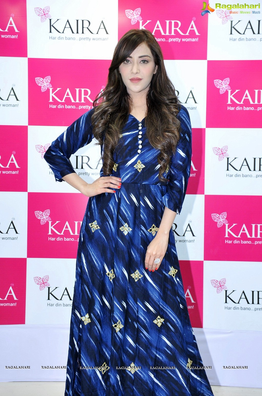 Angela Krislinzki unveils Ugadi Festive Collection at Kaira, Bangalore