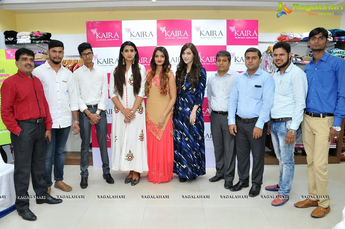 Angela Krislinzki unveils Ugadi Festive Collection at Kaira, Bangalore