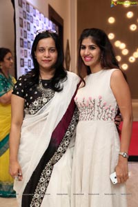 Mamatha Tulluri Handloom Fashion Show