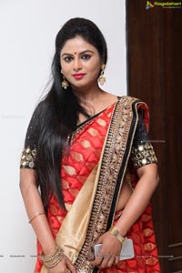 Mamatha Tulluri Handloom Fashion Show