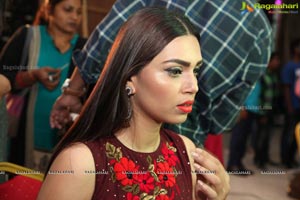 Mamatha Tulluri Handloom Fashion Show