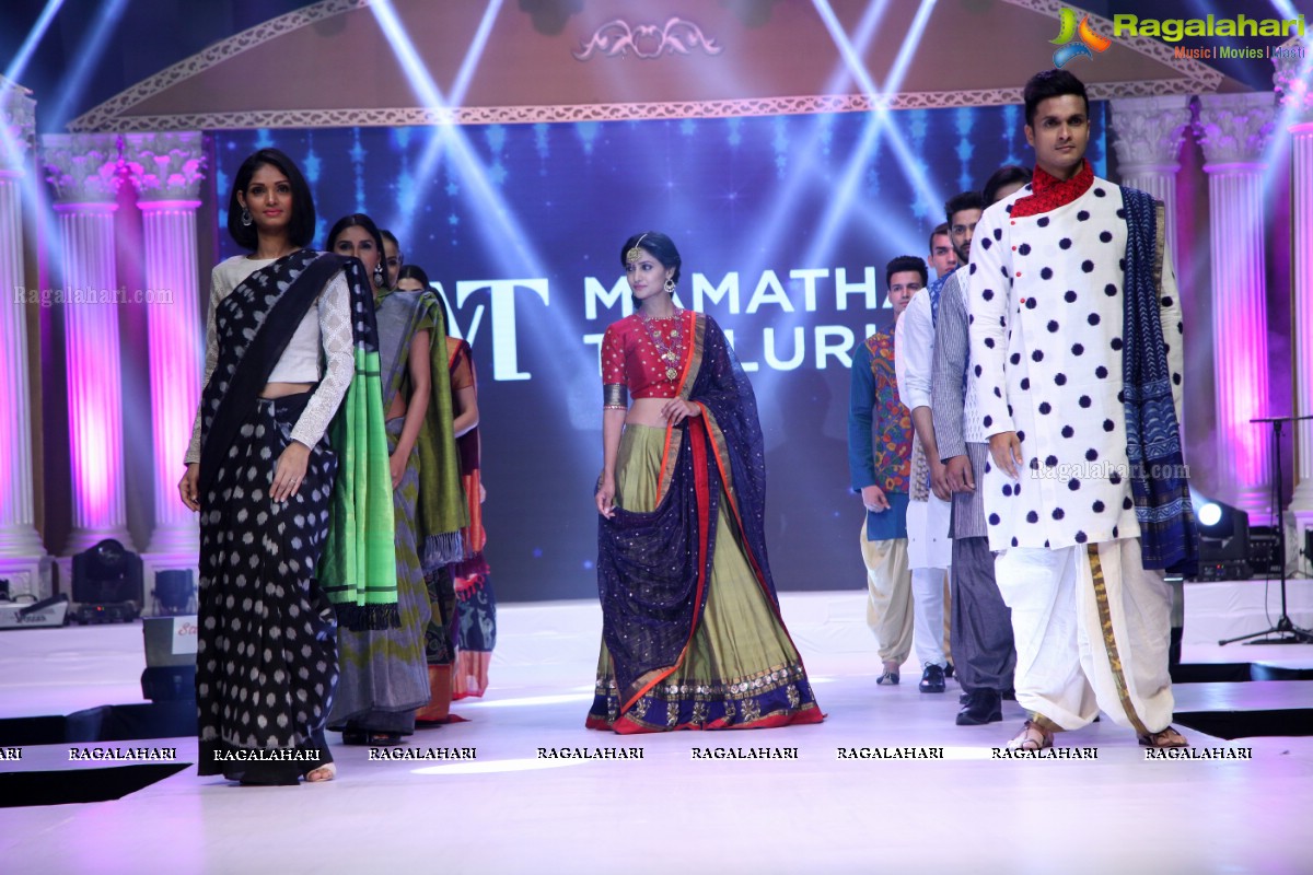 Mamatha Tulluri Handloom Fashion Show at The Cybercity Conventions