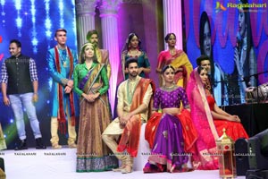 Mamatha Tulluri Handloom Fashion Show